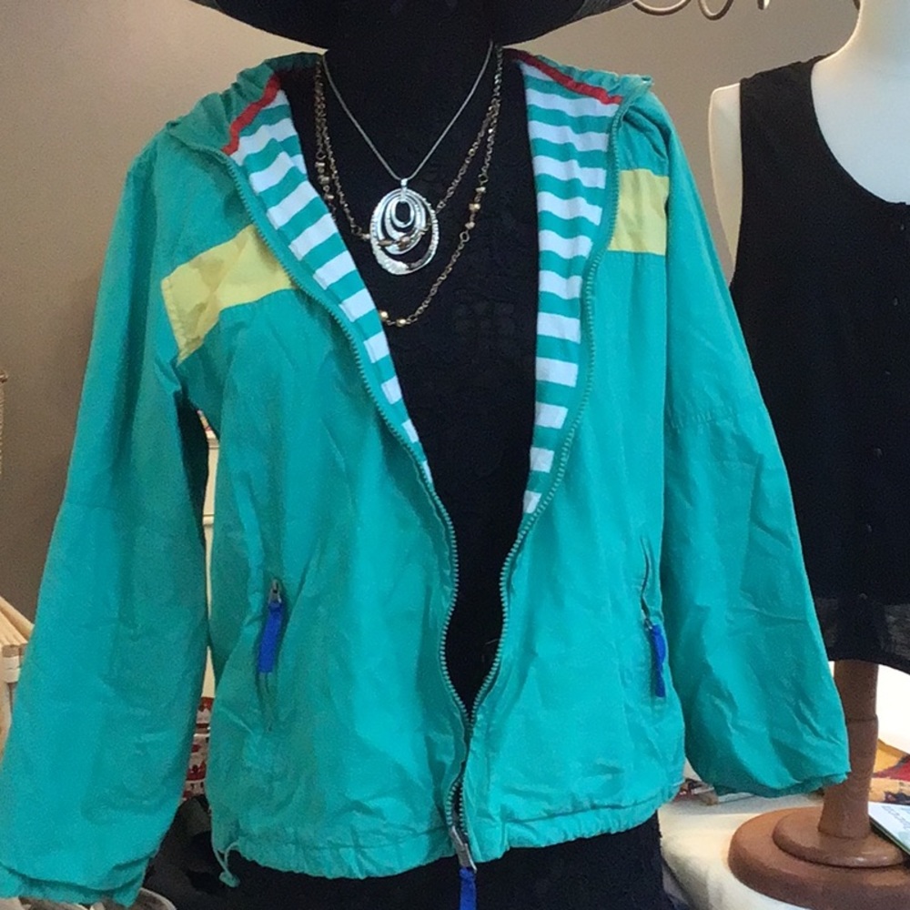 🎉2 for $15 Sale🎉Jacket wind breaker lined small excellent